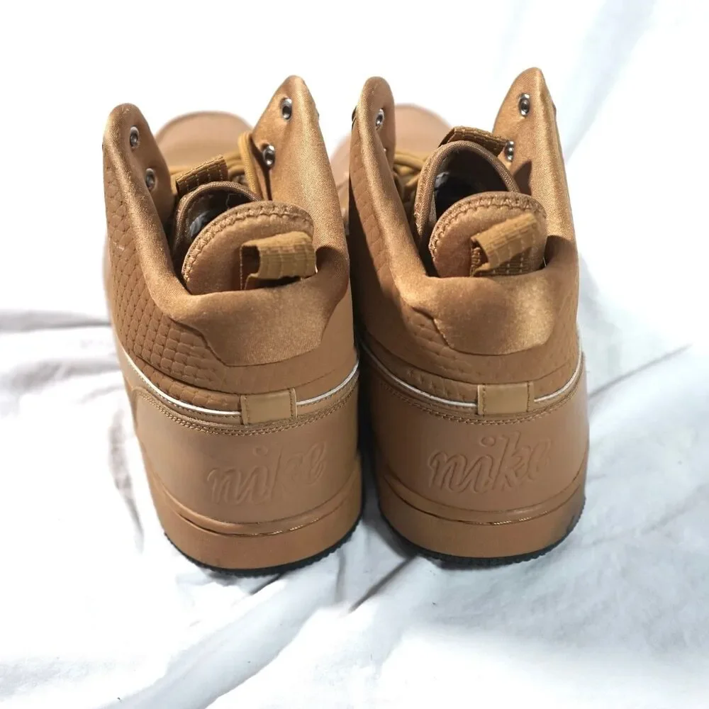 Nike ebernon mid